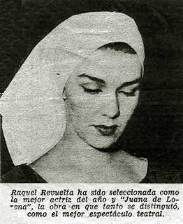 Raquel Revuelta como Juana de Lorena