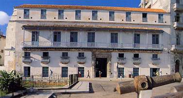 La casa de los Pedroso (Cuba entre Peña Pobre y Cuarteles). Fue visitada por la Condesa de Merlin en 1842